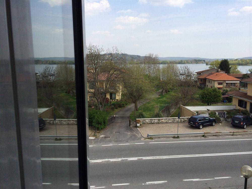 Residence Italia Dormelletto Exterior photo